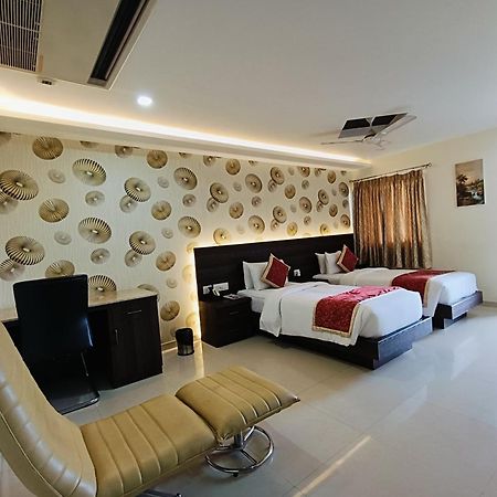 Holiday Residency Coimbatore Ngoại thất bức ảnh