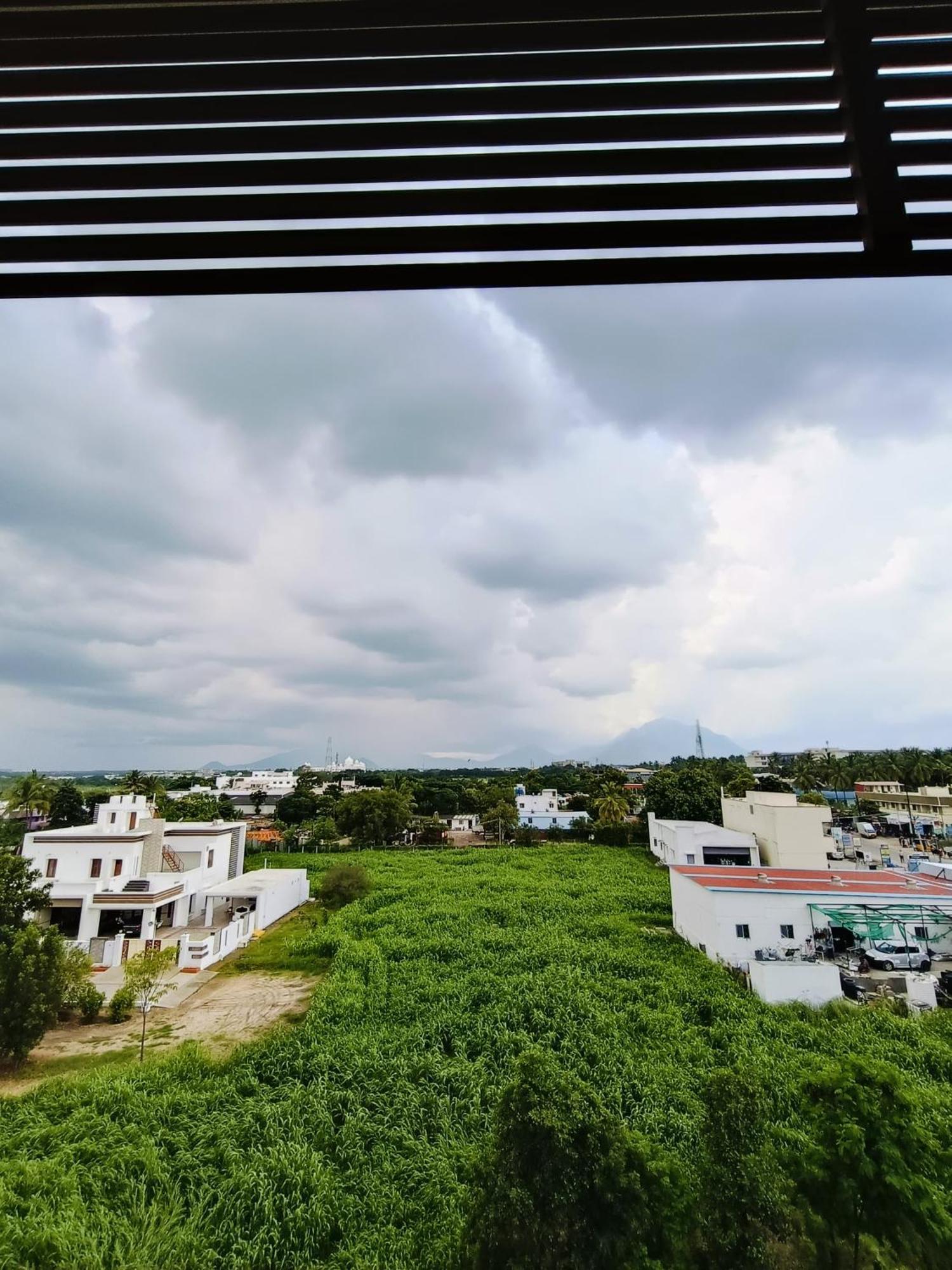 Holiday Residency Coimbatore Ngoại thất bức ảnh